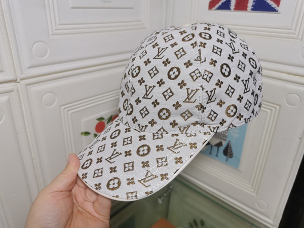 ブランド帽子正面デザイン